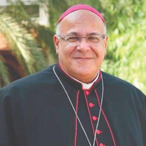 César Essayan